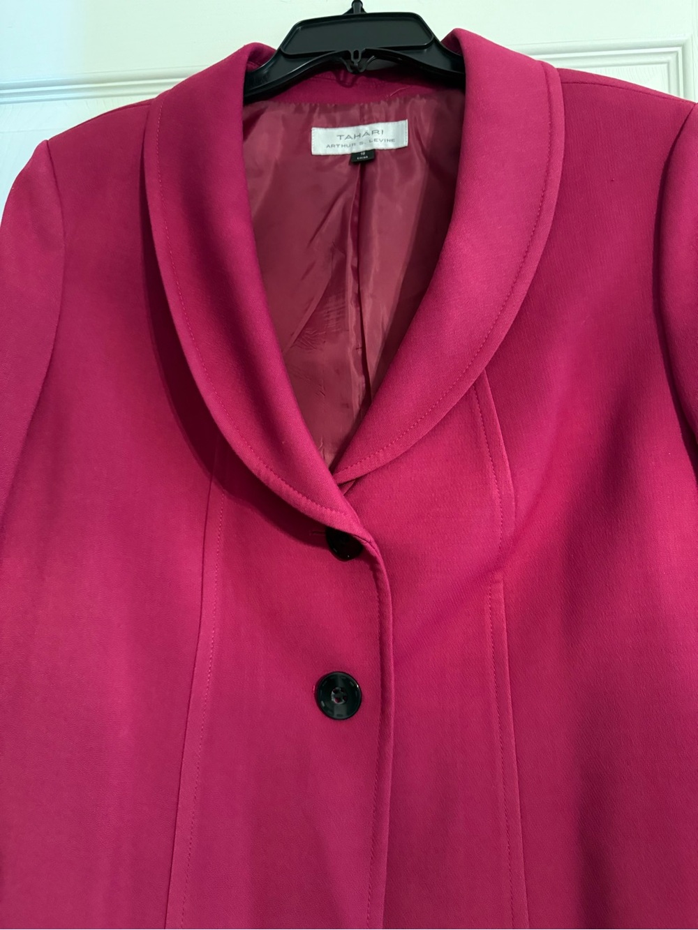 Tahari Fuchsia Shawl-Collar Blazer